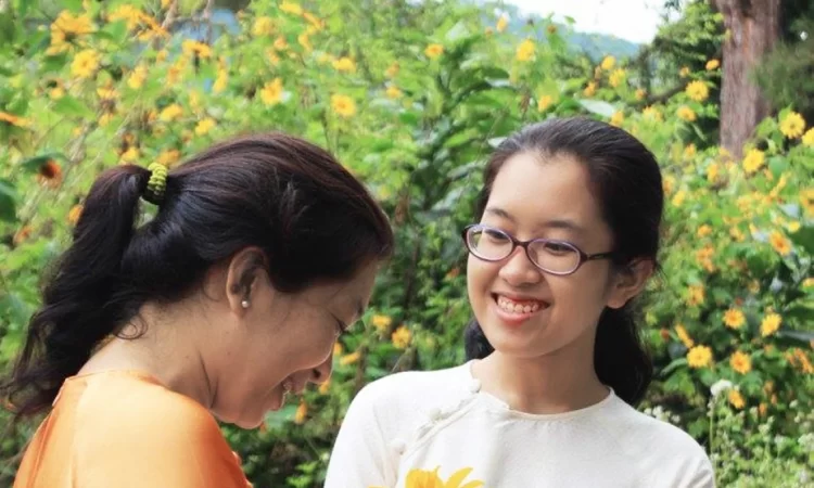 Hội trưởng Hội quán các bà mẹ Nguyễn Thị Thanh Thúy: Dạy con bằng “giáo trình cuộc sống”